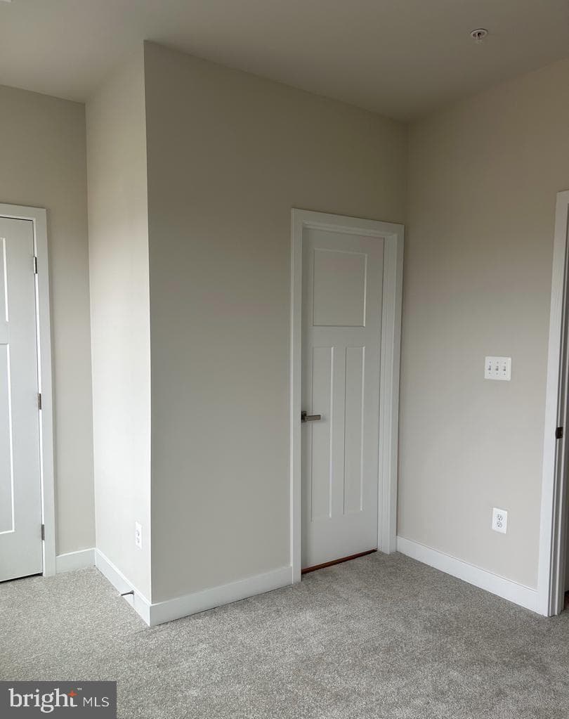 168 Bethlehem Pl photo 6