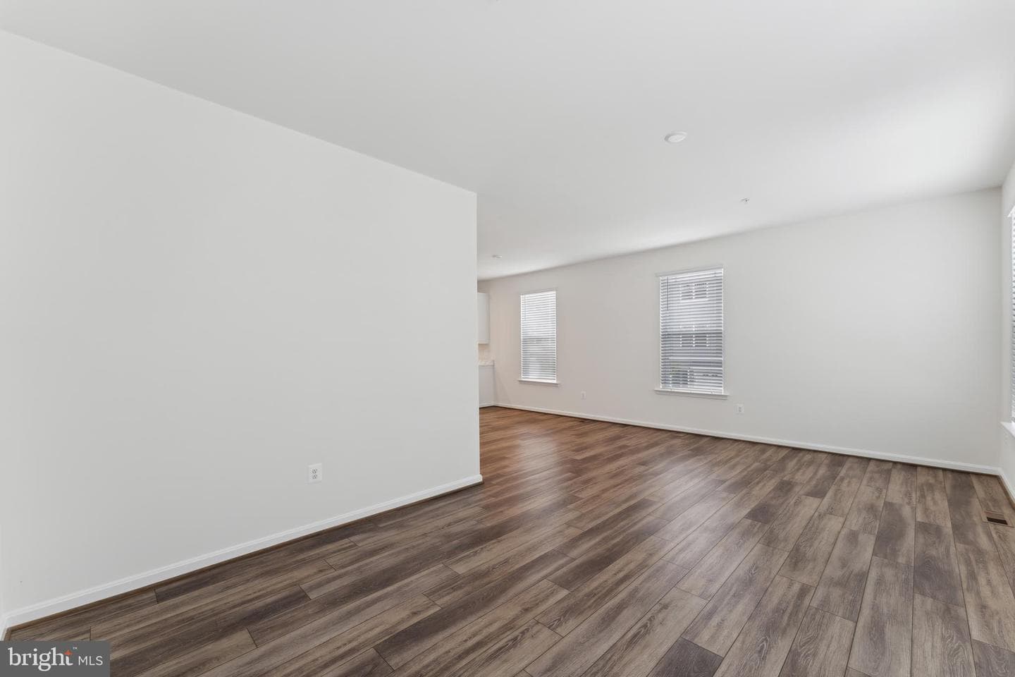 225 Jenkins Way photo 11
