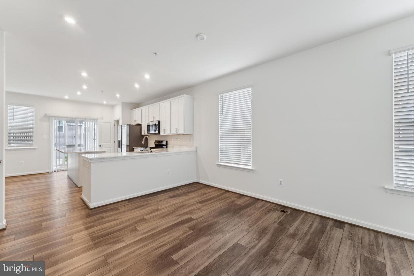 225 Jenkins Way photo 15