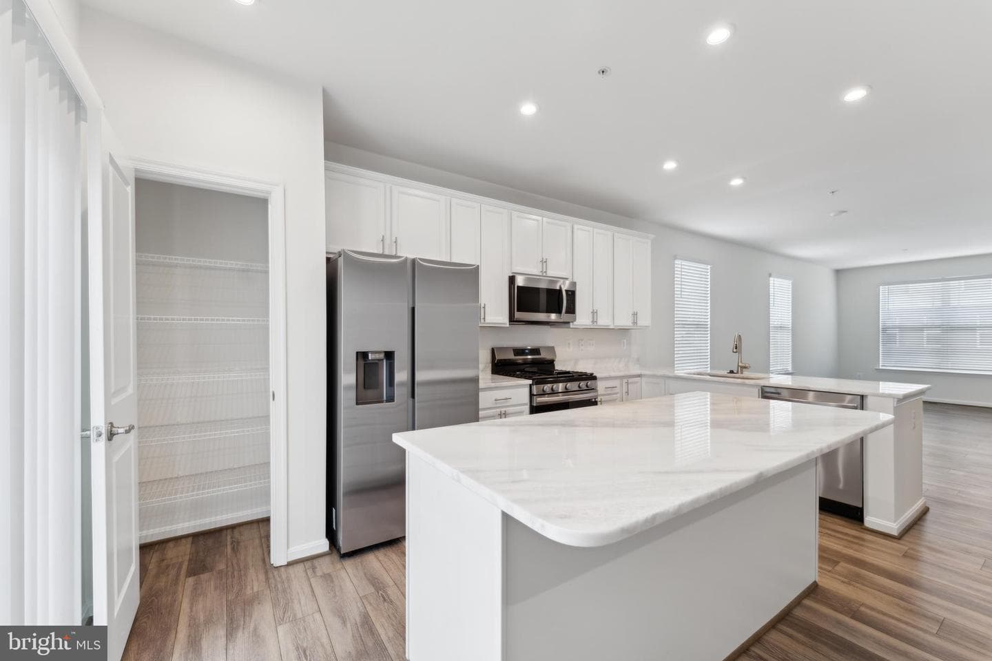 225 Jenkins Way photo 17