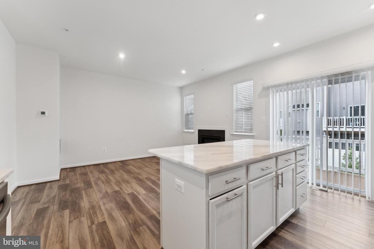 225 Jenkins Way photo 19