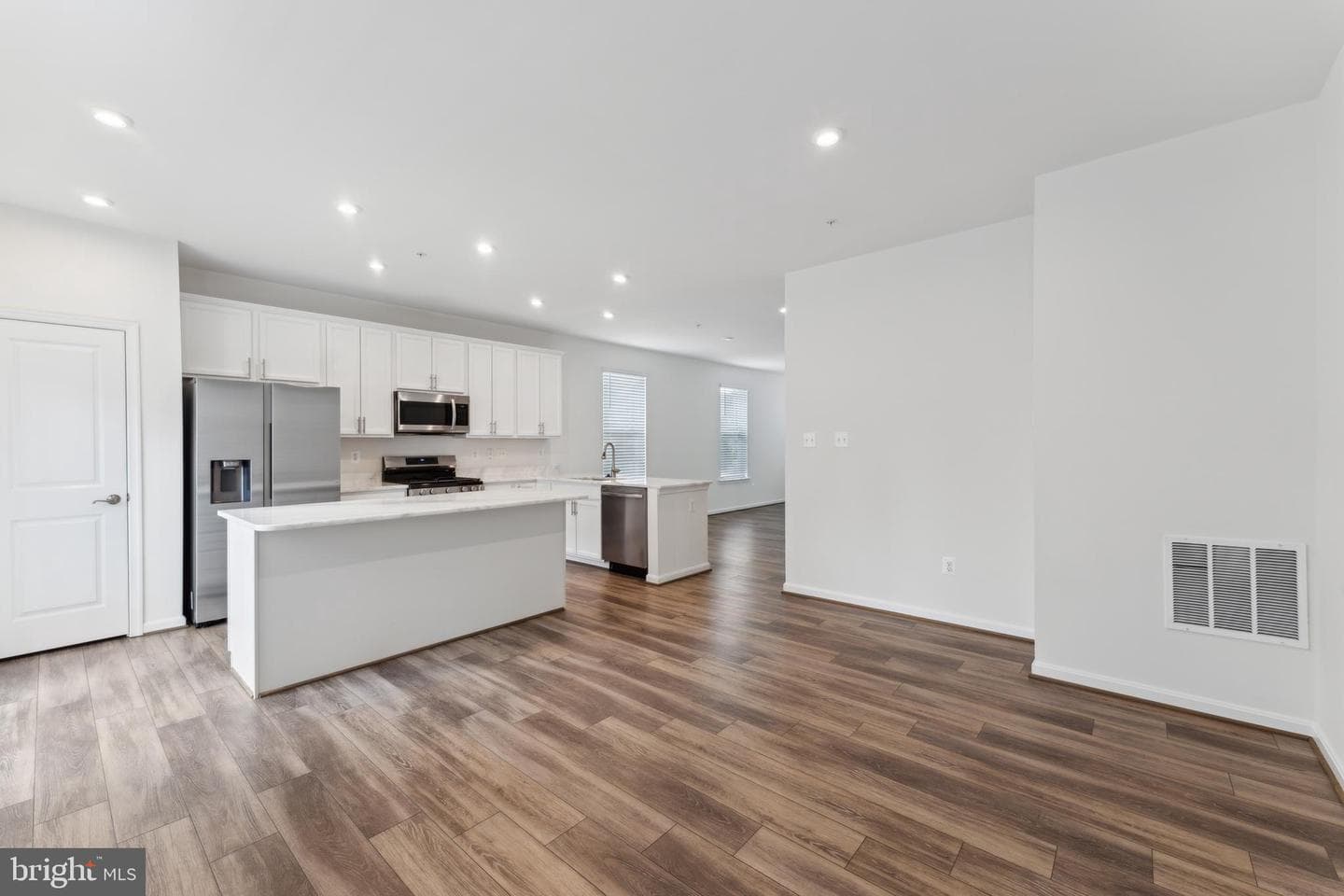 225 Jenkins Way photo 22