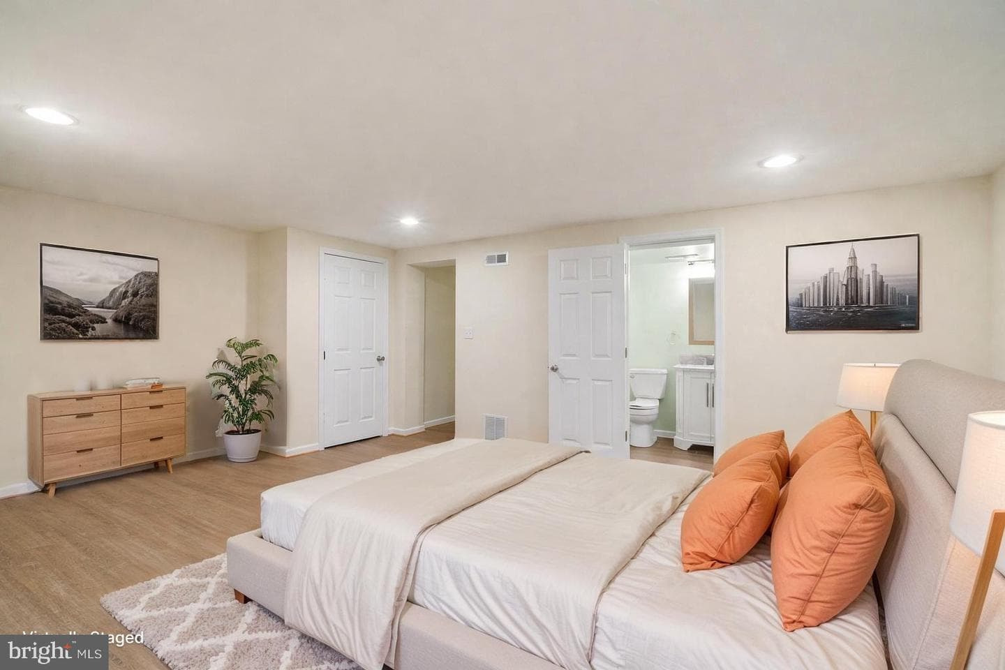 8556 Kim Marie Court photo 27