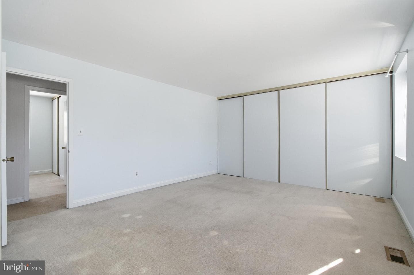 2568 Glen Cove photo 44