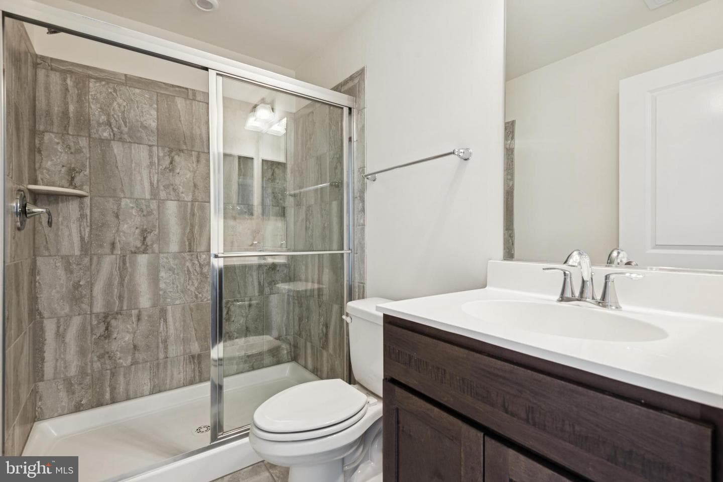 7830 Wolf Run Lane photo 32