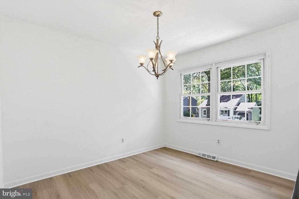 1052 Lido Drive photo 11
