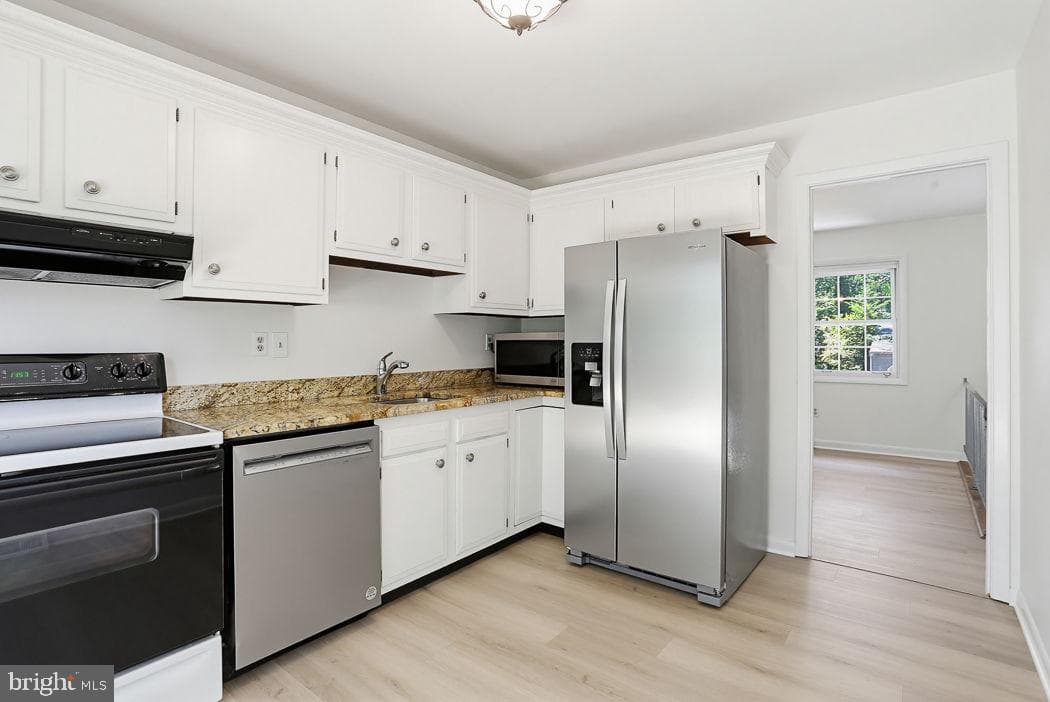 1052 Lido Drive photo 14