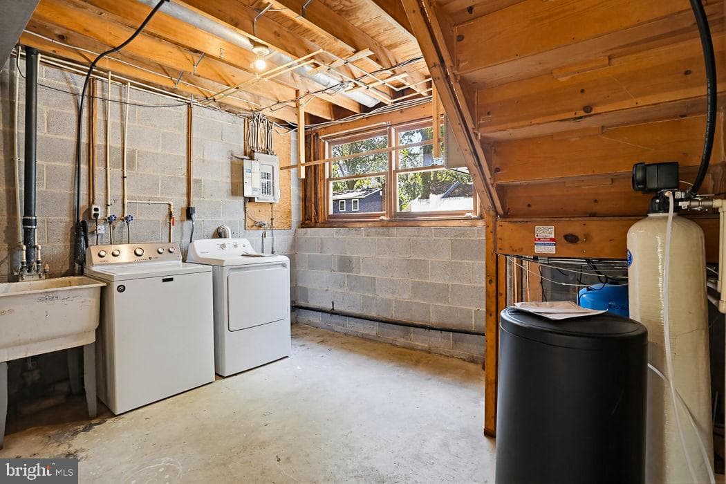 1052 Lido Drive photo 34