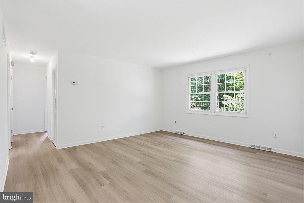 1052 Lido Drive photo 6