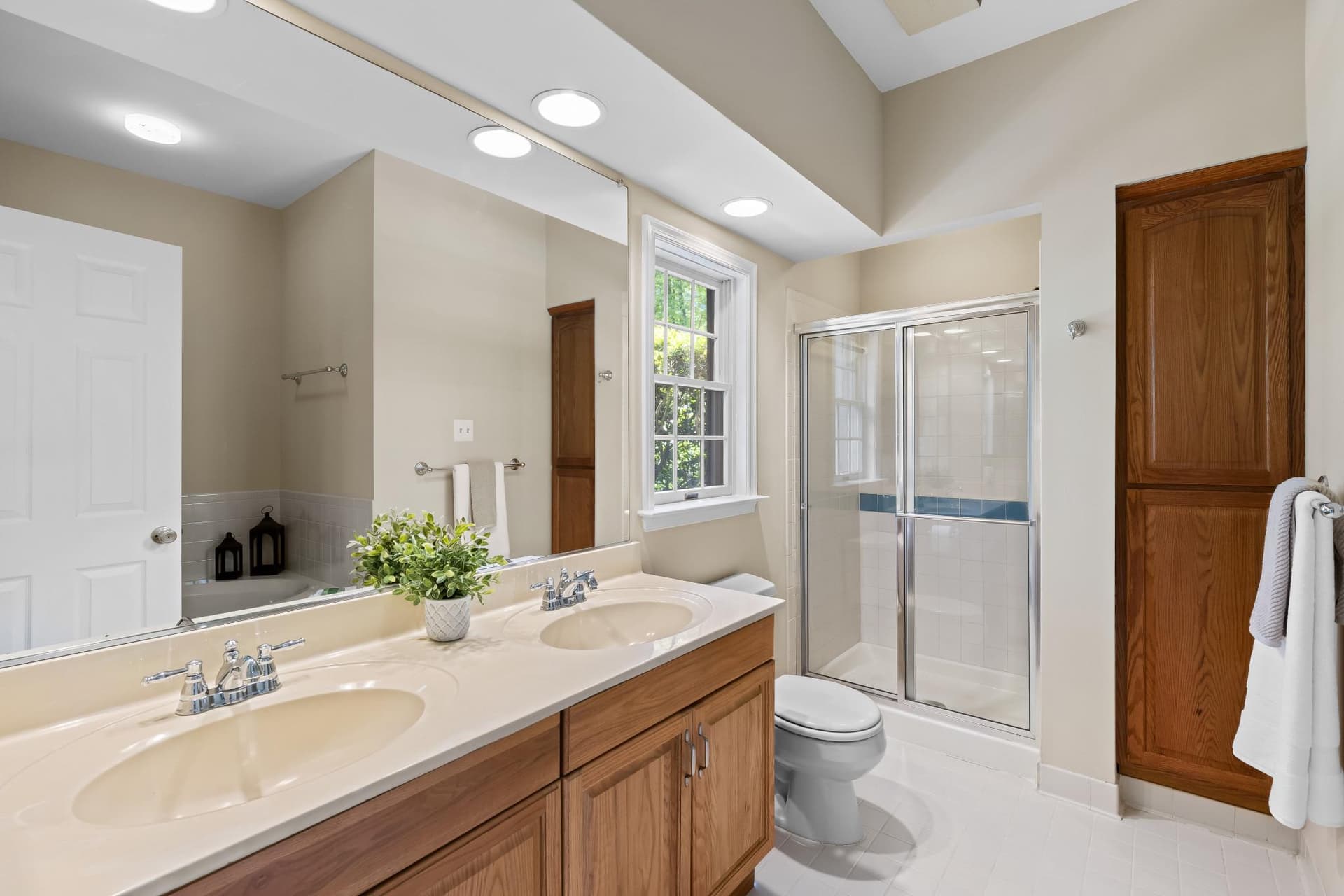 2702 Summerview Way #103 photo 9