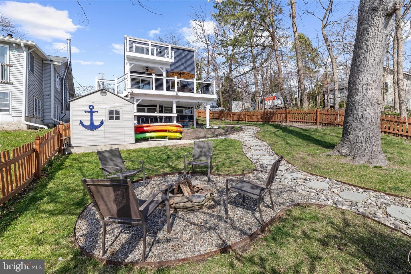 787 Powhatan Beach Road photo 73