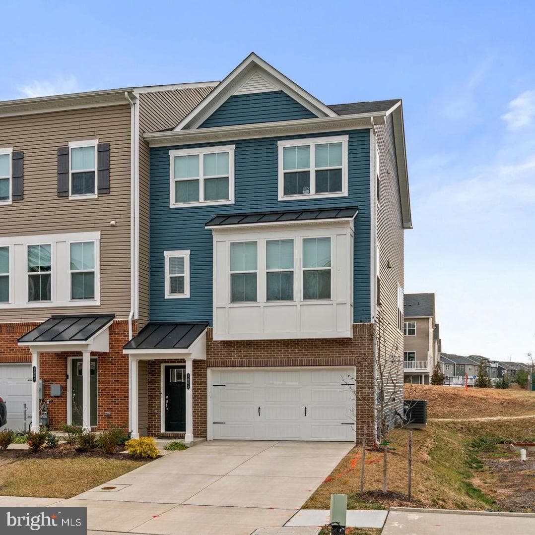 1605 Aster Lane photo 2