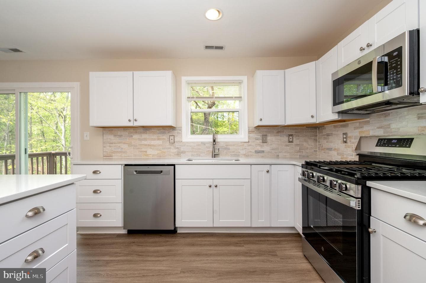 700 Pine Valley Court photo 12