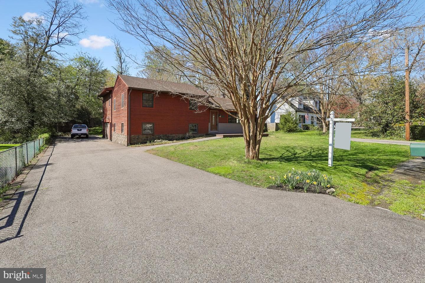 326 Cedar Lane photo 10