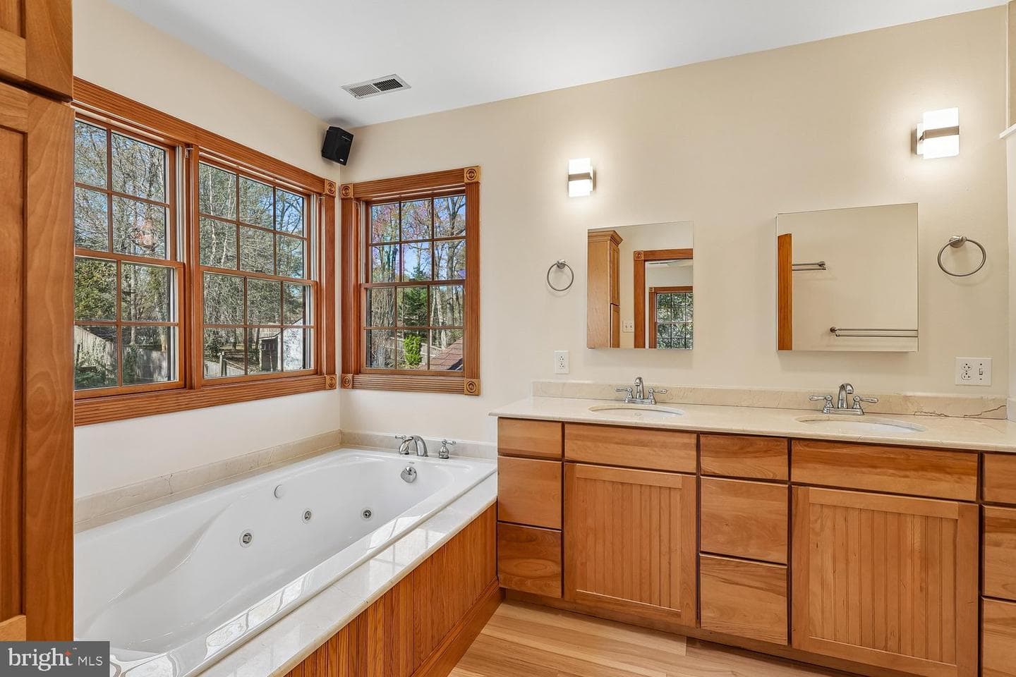 326 Cedar Lane photo 34