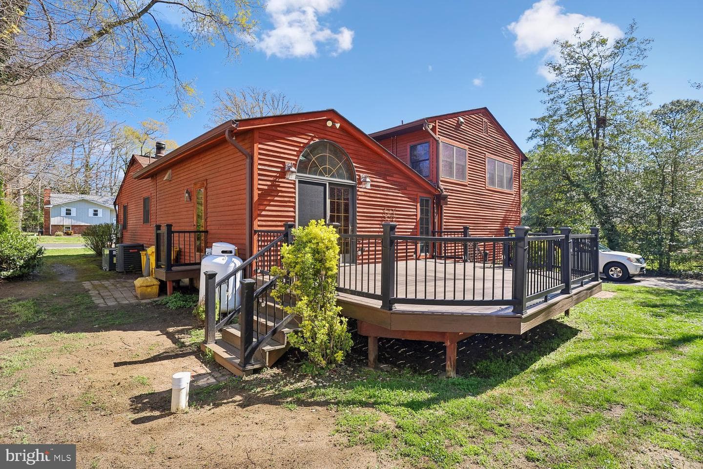 326 Cedar Lane photo 4