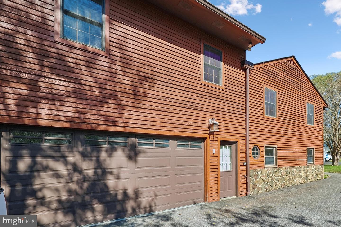326 Cedar Lane photo 8