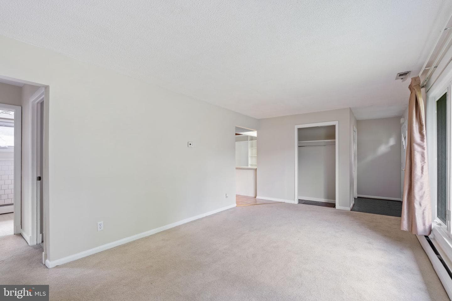 8005 Woodholme Circle photo 13