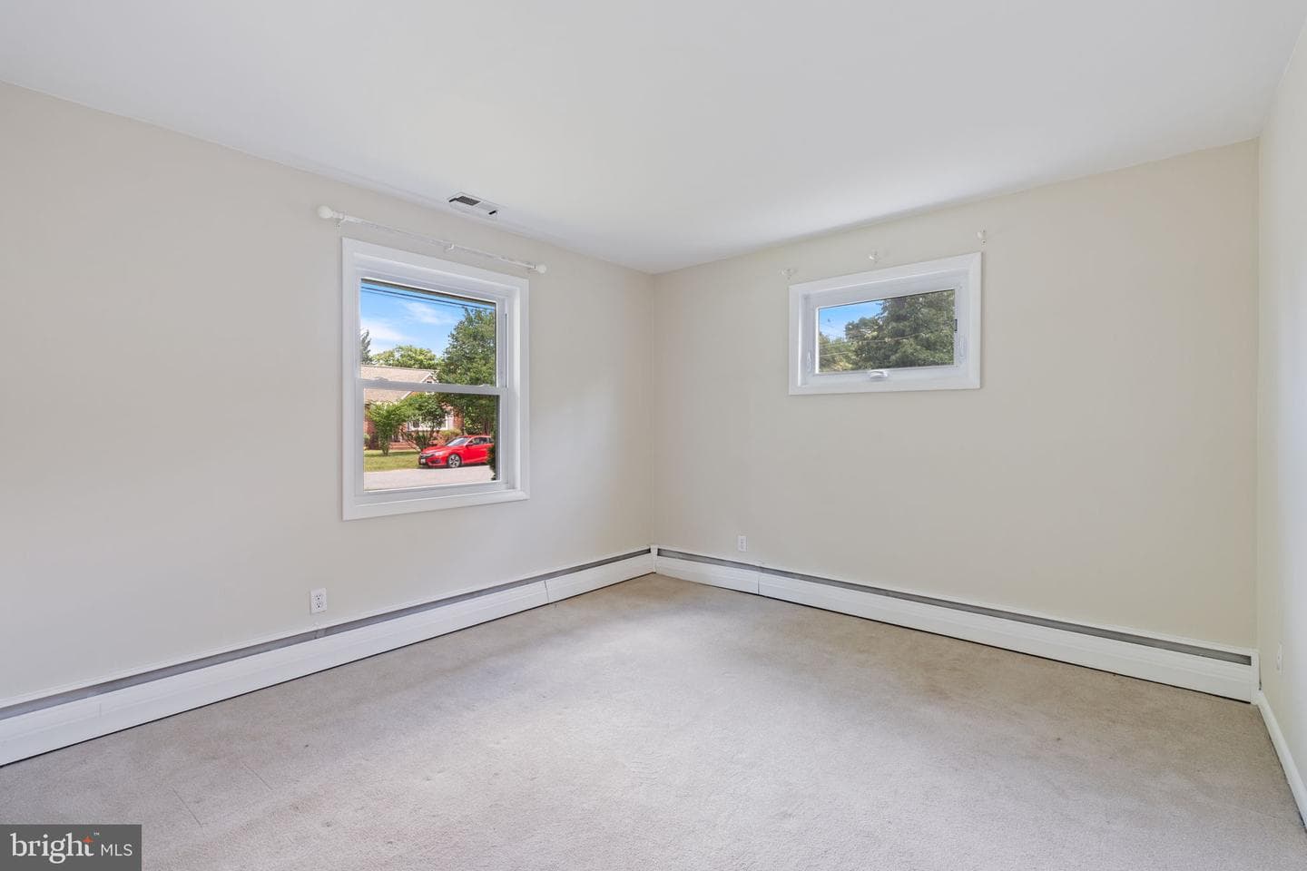 8005 Woodholme Circle photo 19