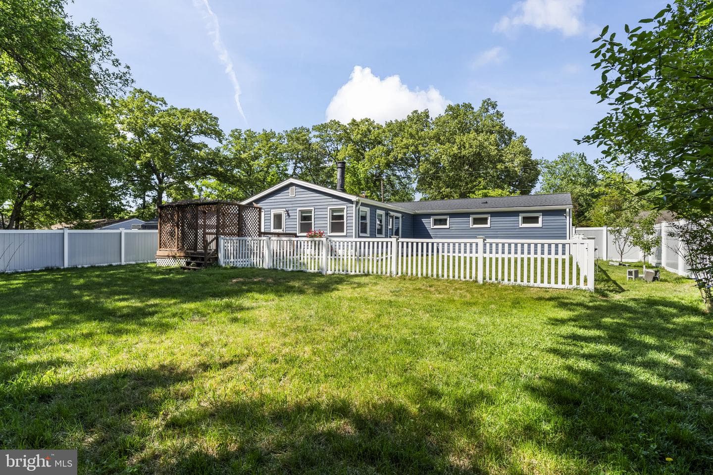 8005 Woodholme Circle photo 6