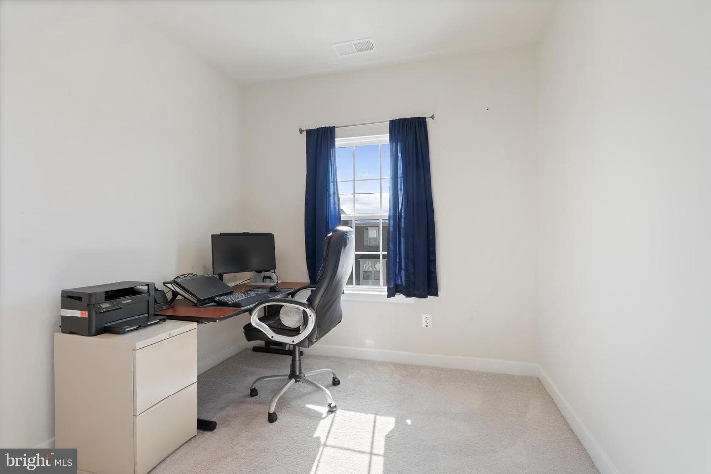 110 Bethlehem Pl photo 27