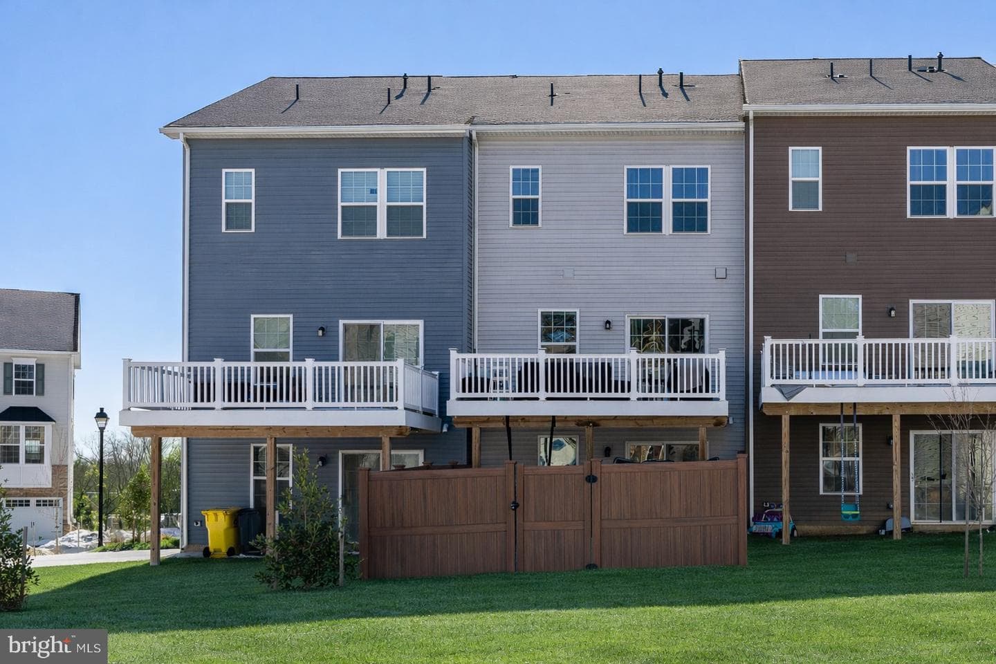 110 Bethlehem Pl photo 34