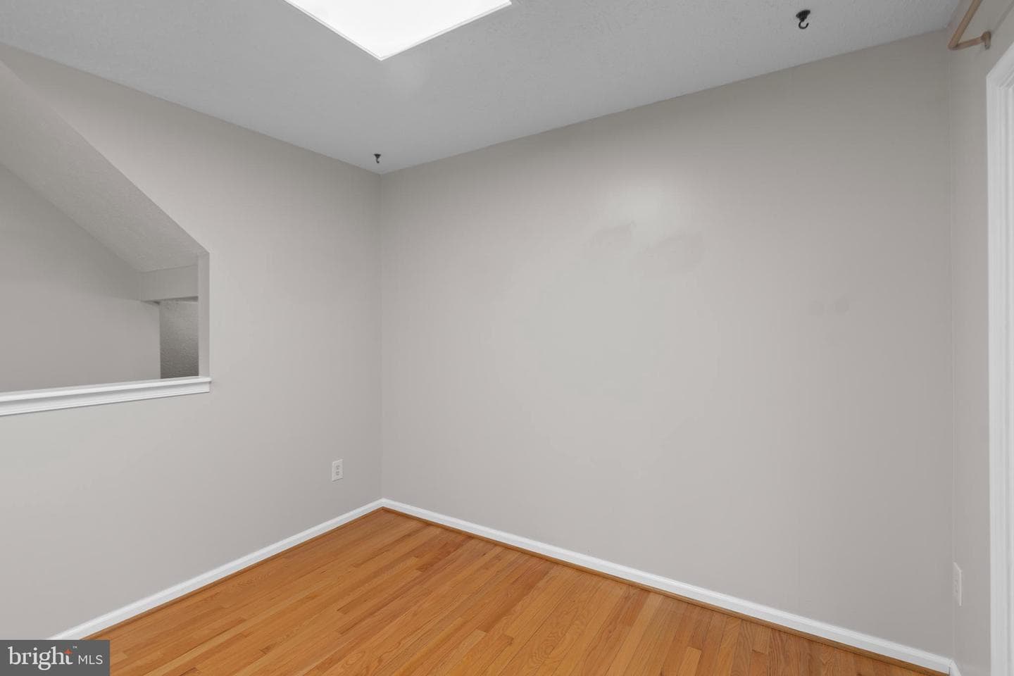 1035 Chestnut Cove Drive photo 13