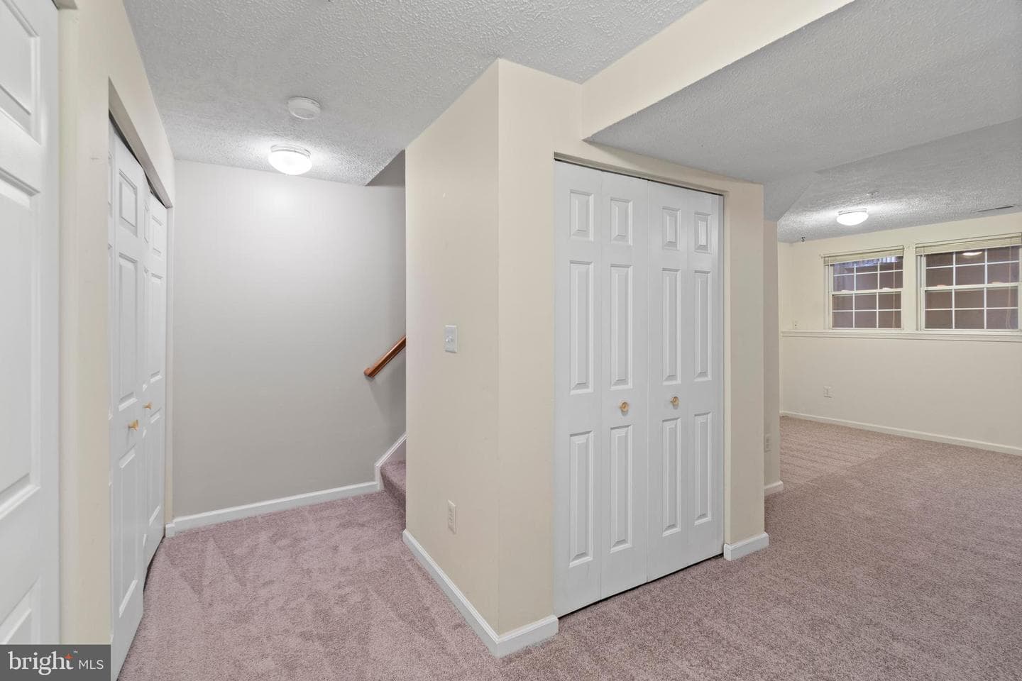 1035 Chestnut Cove Drive photo 30