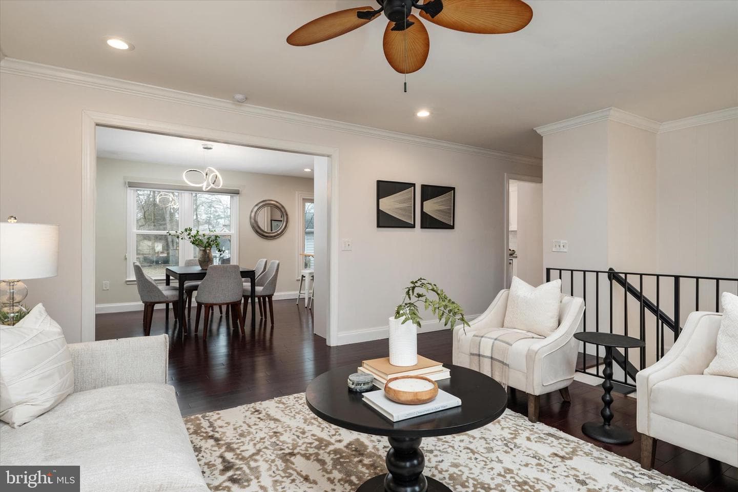 298 Edgemere Drive photo 6