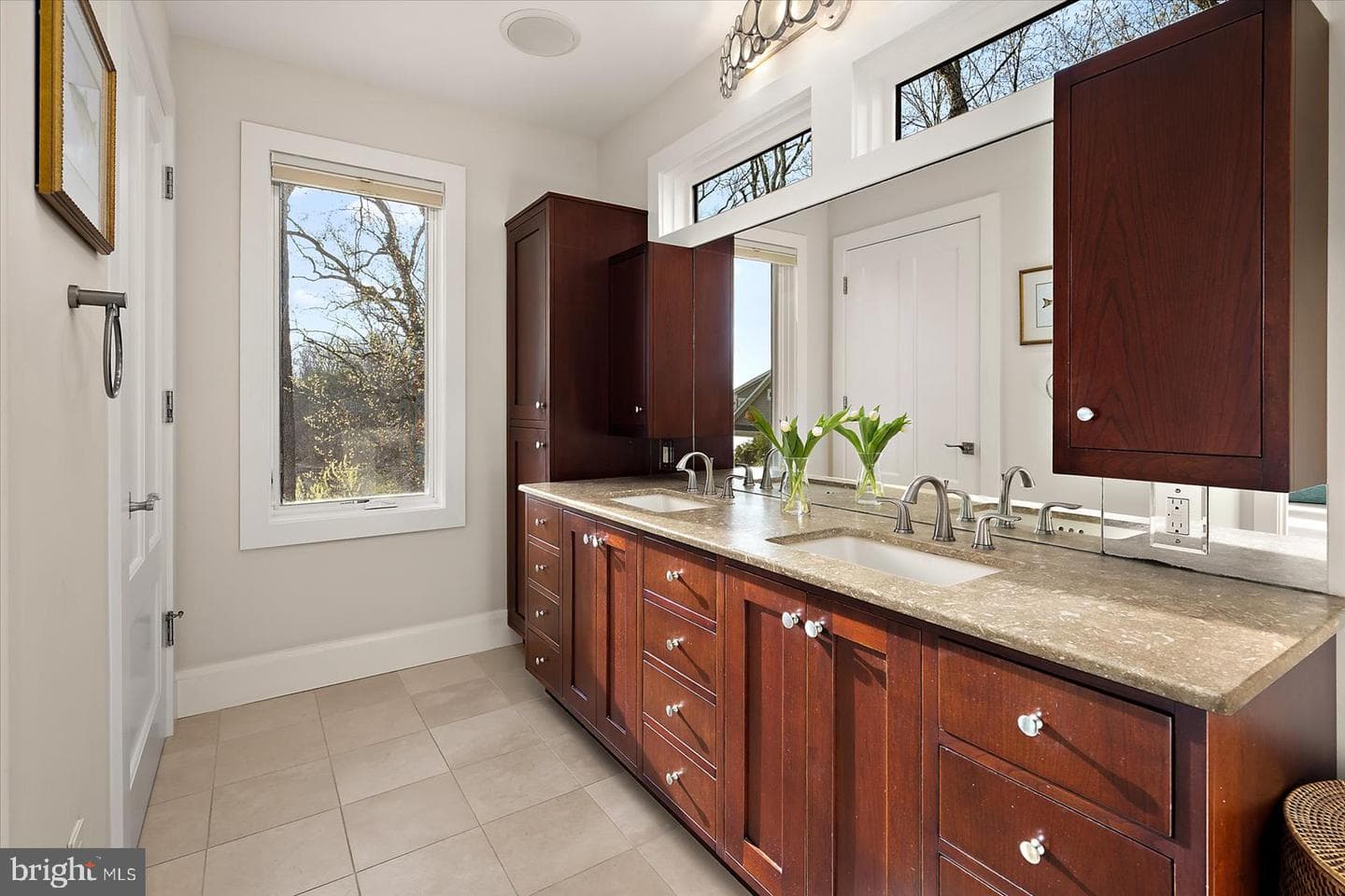 198 Acton Road photo 28
