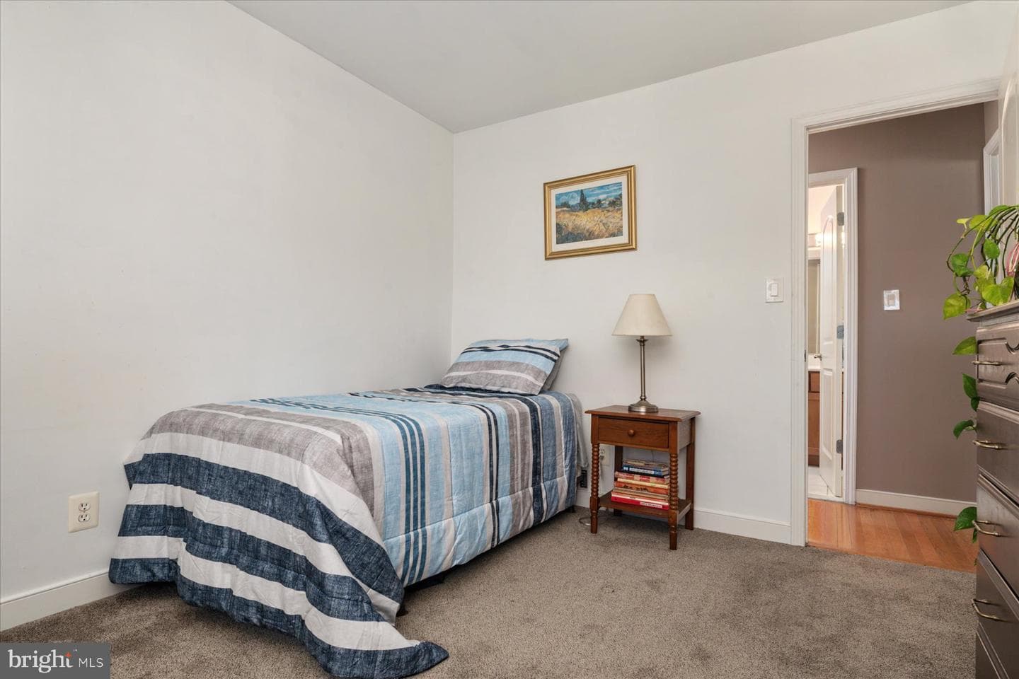 300 Hilltop Lane #h photo 20