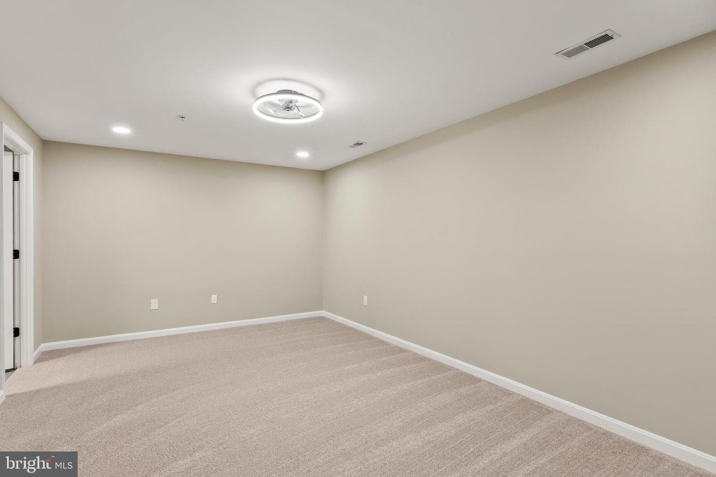 454 Renfro Court photo 15