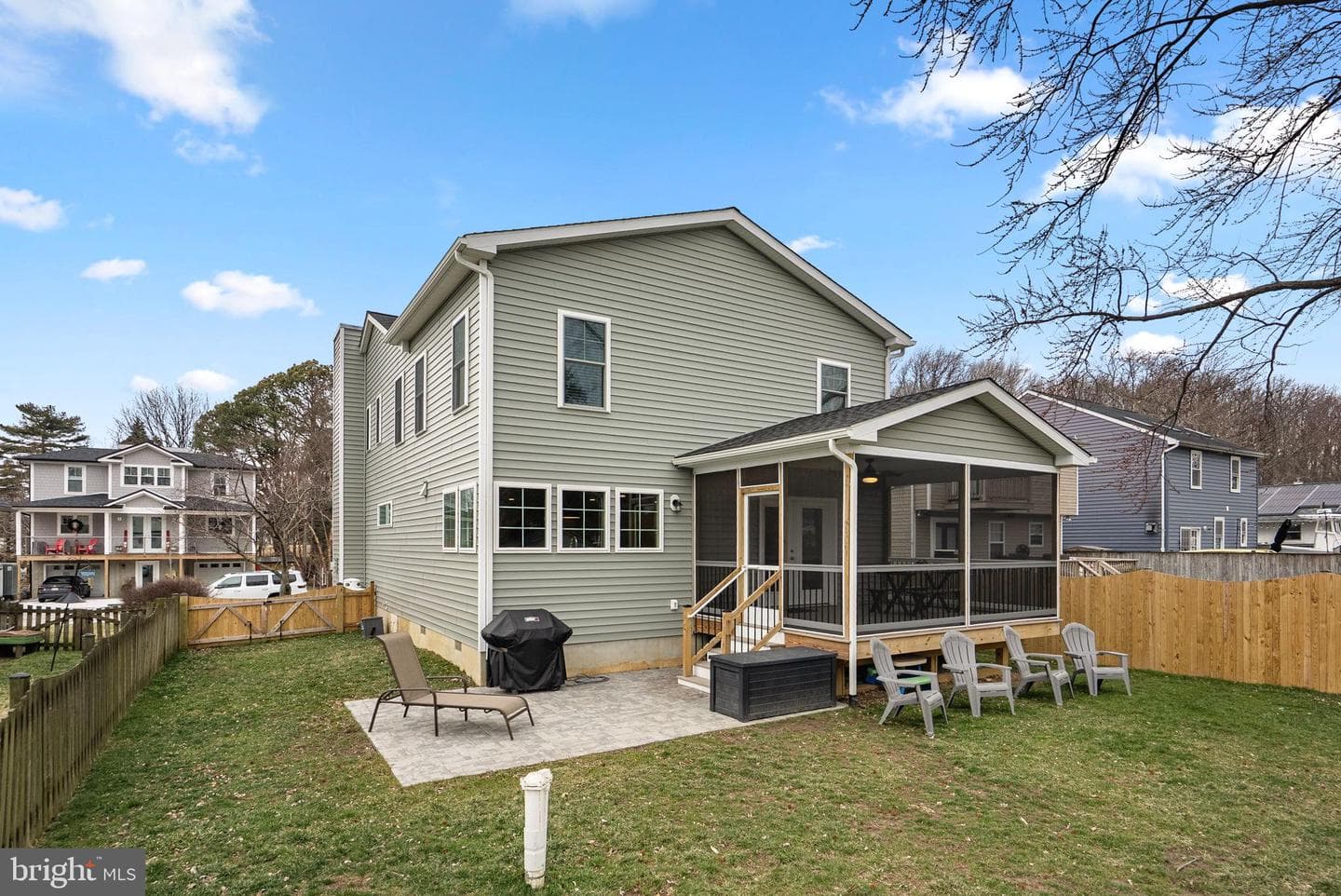 112 Elliott Place photo 36