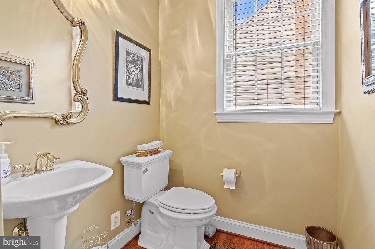 1536 Winfields Lane photo 27