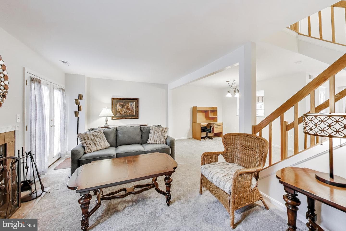 933 Breakwater Drive photo 3
