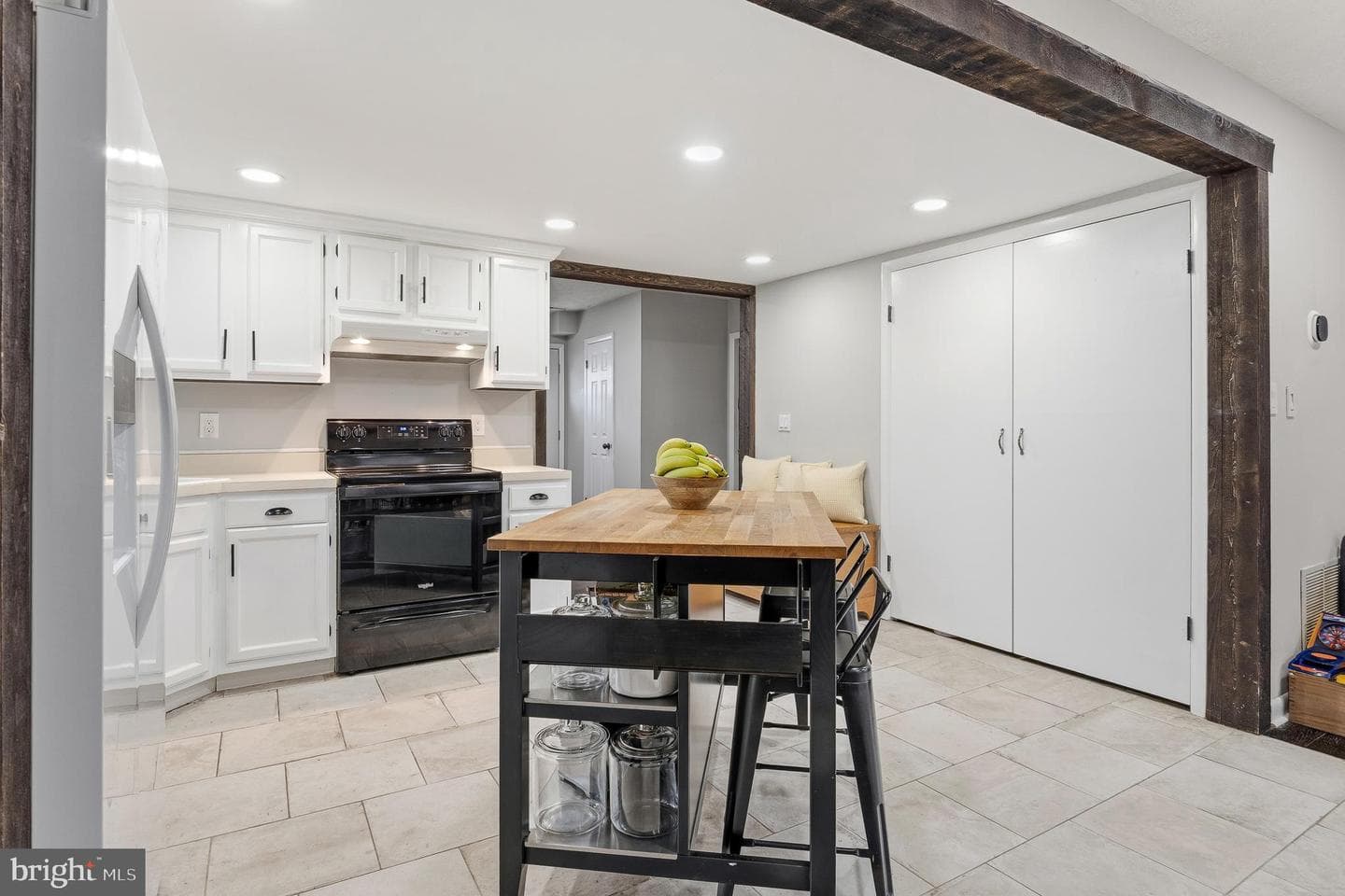 2200 Shore Drive photo 12