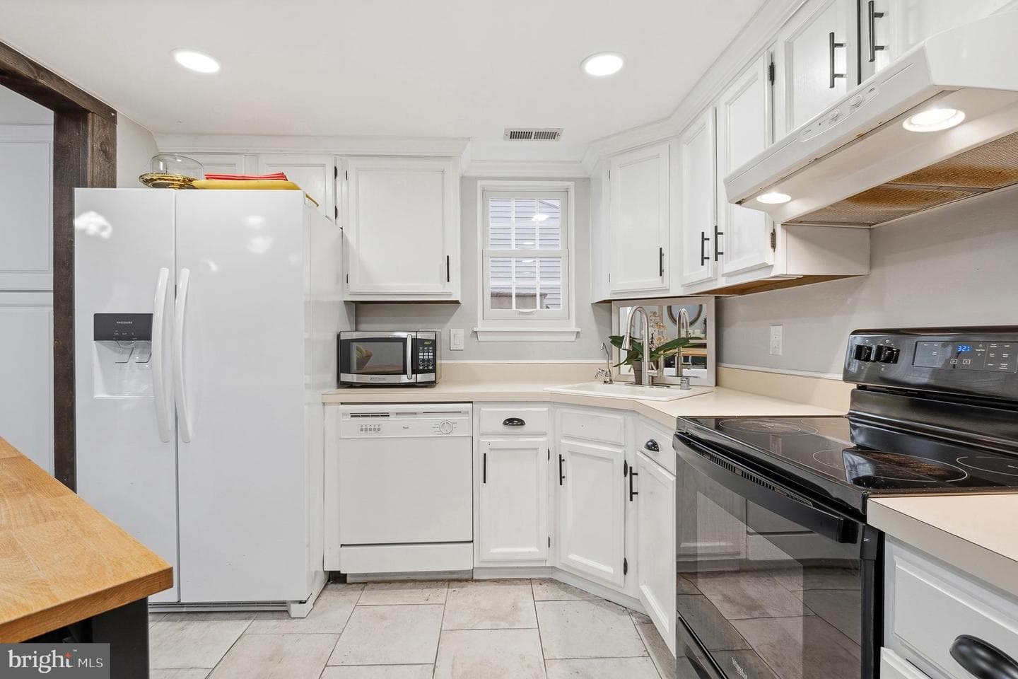 2200 Shore Drive photo 15