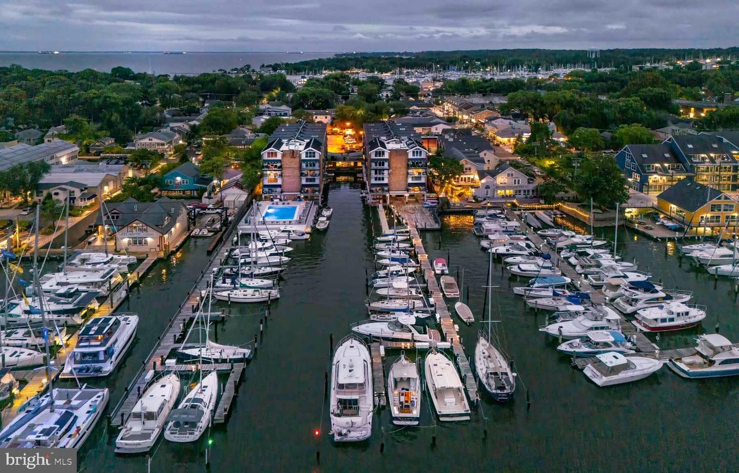 312 Severn Avenue #W 401, Annapolis