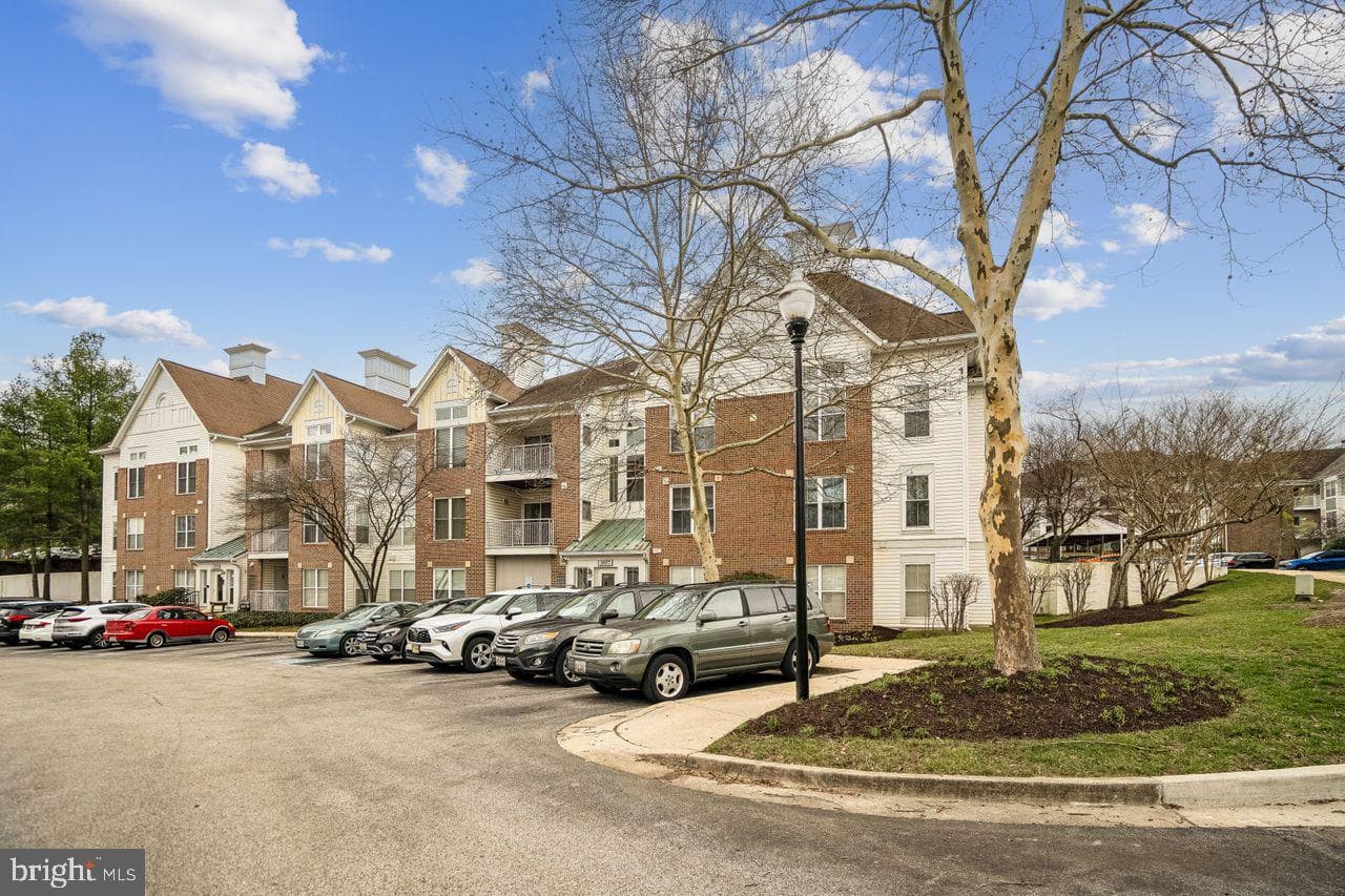3557 Floating Leaf Lane #f101, Laurel