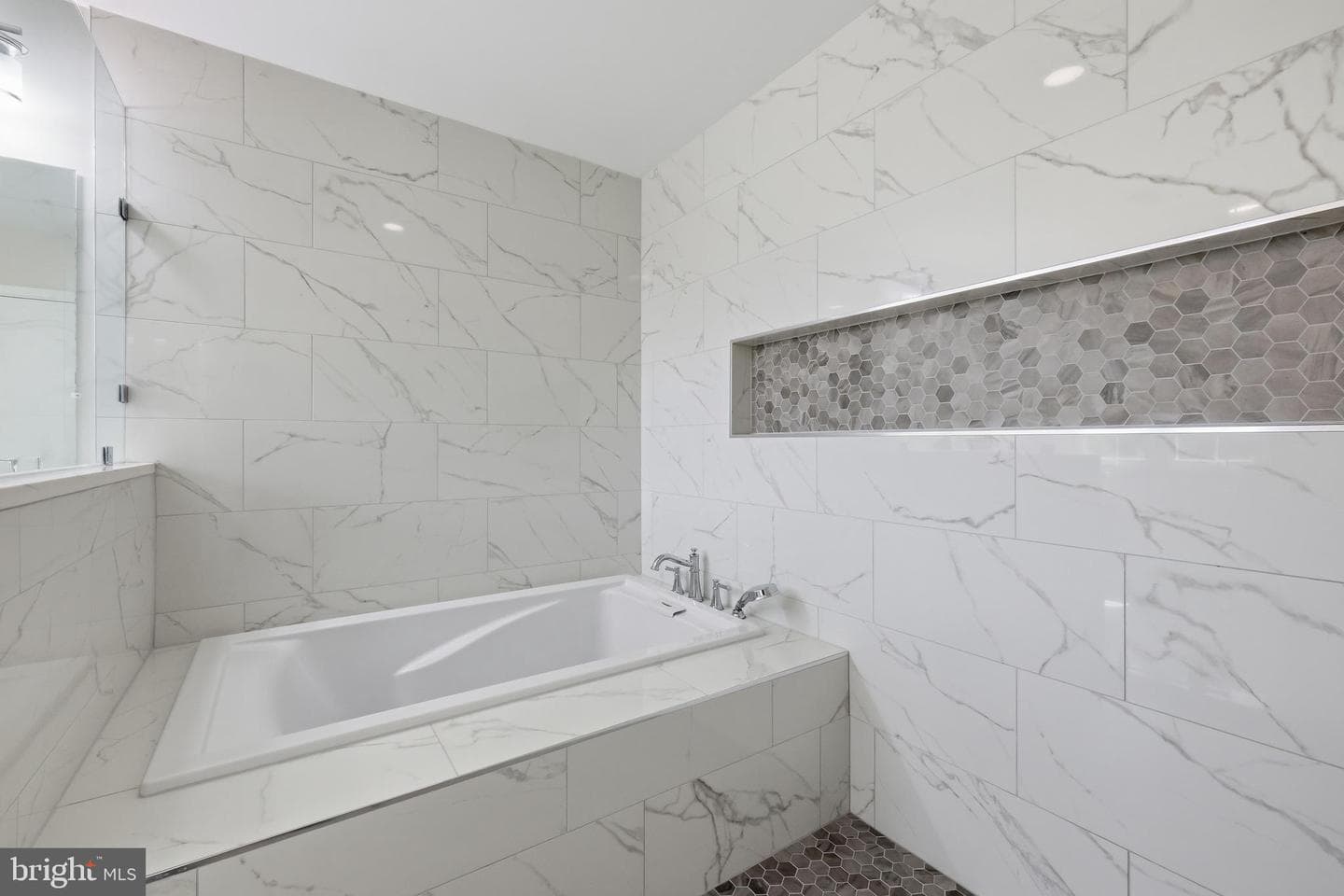8597 Crooked Tree Lane photo 34