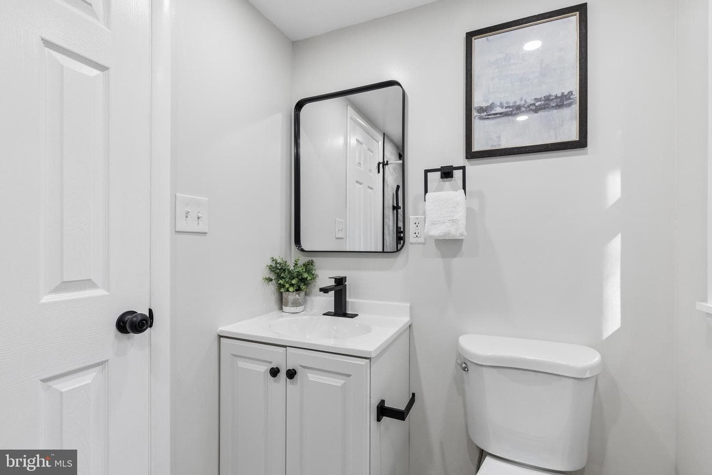 1041 Skyview Drive photo 47