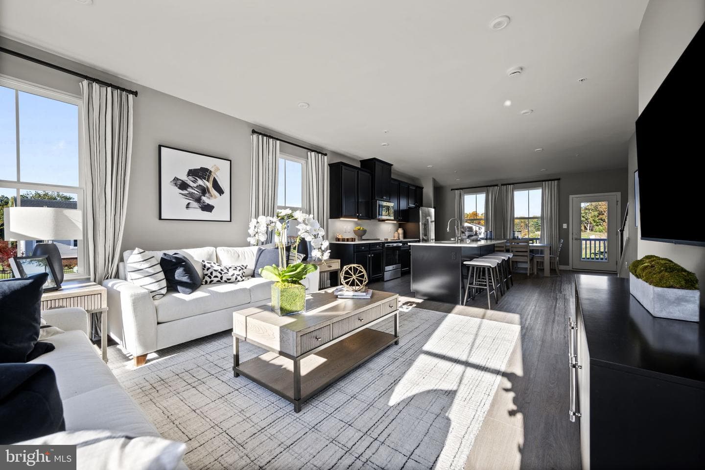 171 Woodgate Circle photo 14
