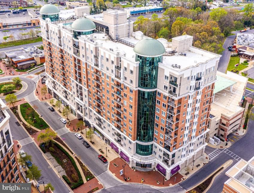 1915 Towne Centre Boulevard #606