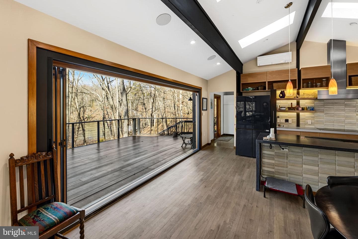 1840 Shore Drive photo 10
