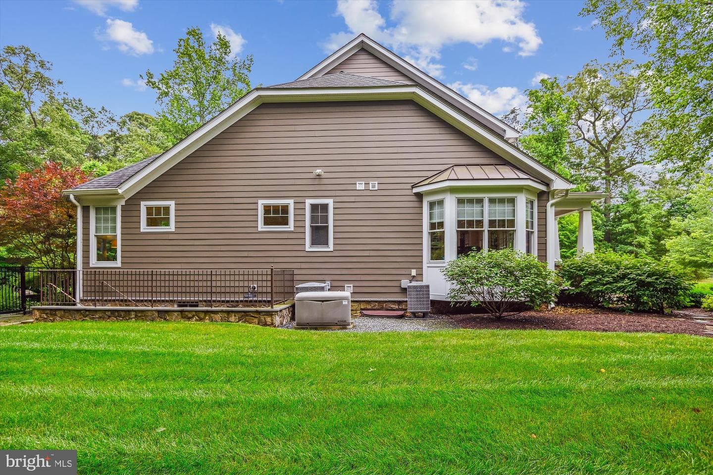 1611 Misty Manor Way photo 21