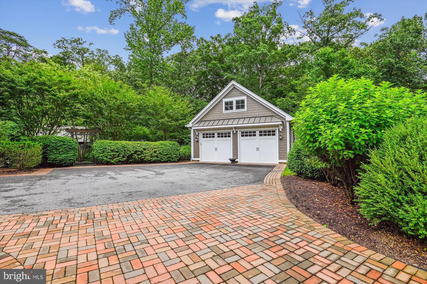 1611 Misty Manor Way photo 5
