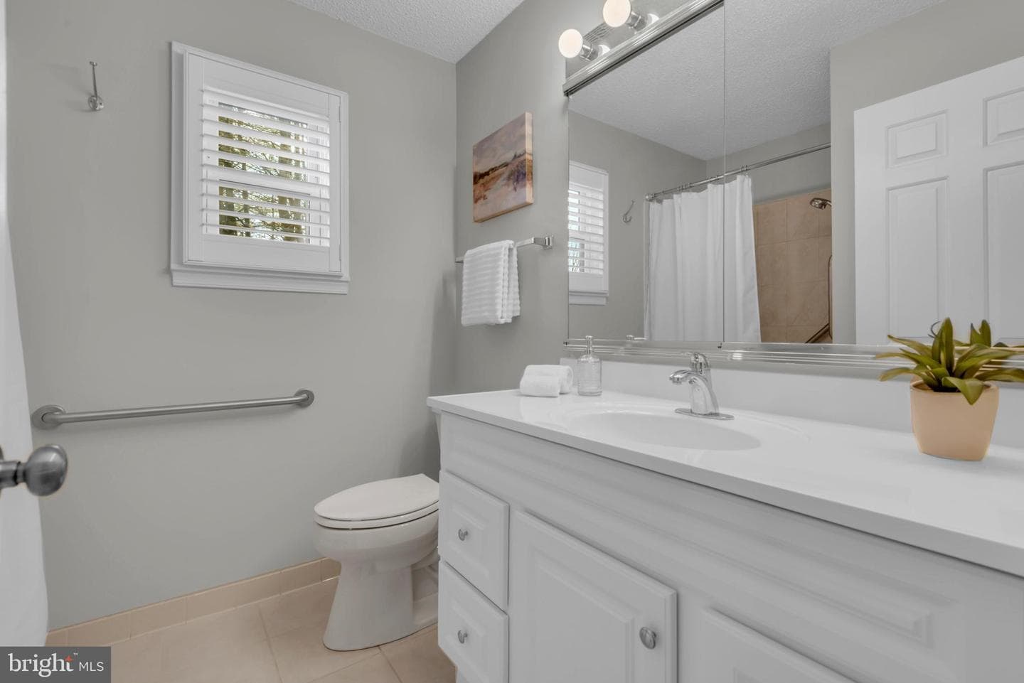 2568 Forest Knoll photo 50