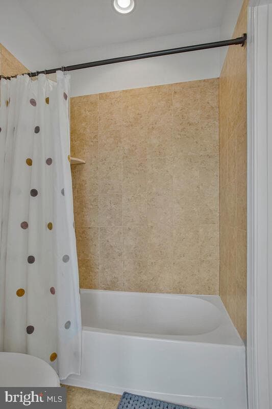 4240 Sweet Leaf Lane photo 35
