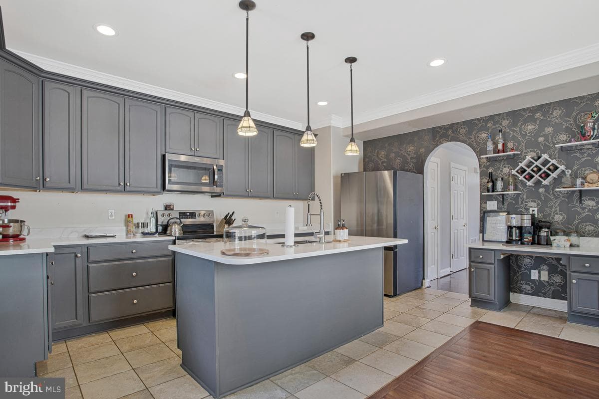 1617 Hilltop Road photo 9