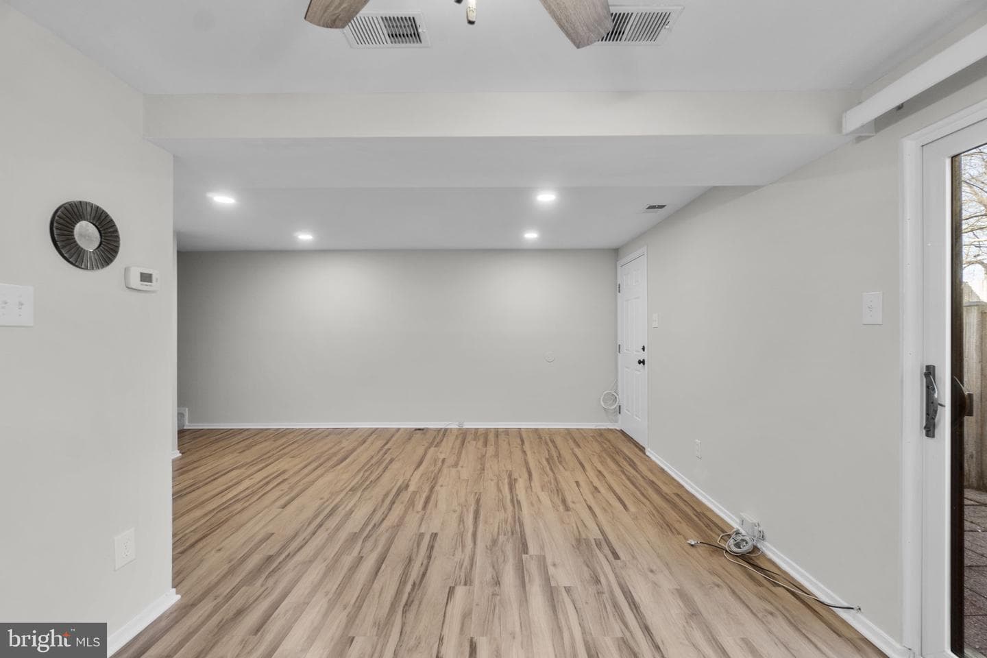 392 West Court #2b photo 15